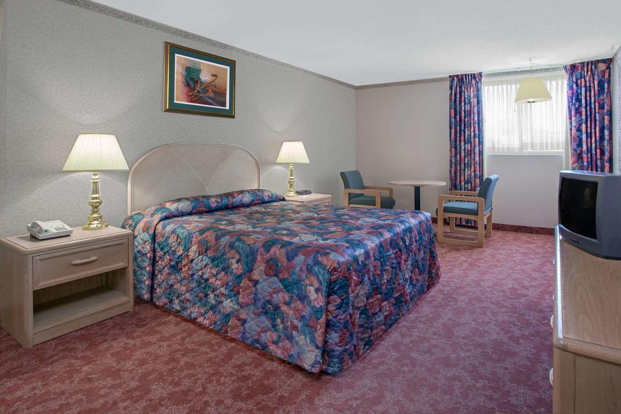 Empire Inn Брендон Екстер'єр фото